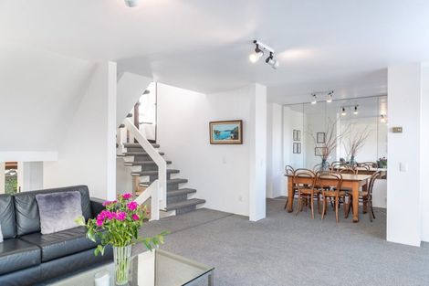 Photo of property in 22 Tamahine Street, Maupuia, Wellington, 6022