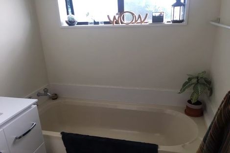 Photo of property in 1/7 Jutland Street, Waterloo, Lower Hutt, 5011