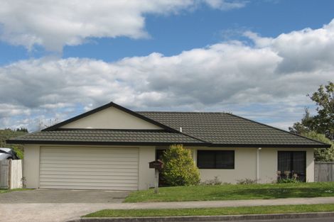 Photo of property in 28 Pelorus Street, Welcome Bay, Tauranga, 3112