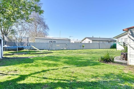 Photo of property in 43 Uxbridge Street, Redwood, Christchurch, 8051