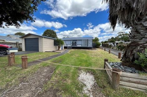 Photo of property in 40a Simpson Road, Papamoa Beach, Papamoa, 3118