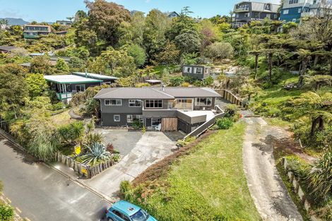 Photo of property in 5 Cambrae Road, Raglan, 3225