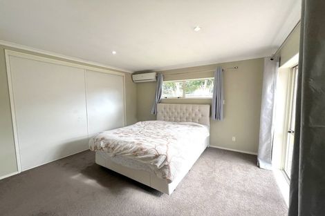 Photo of property in 12 Sheldon Place, Burswood, Auckland, 2013