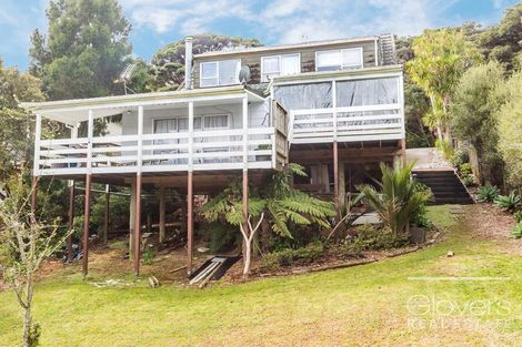 Photo of property in 28 Puketaha Road, Swanson, Auckland, 0816