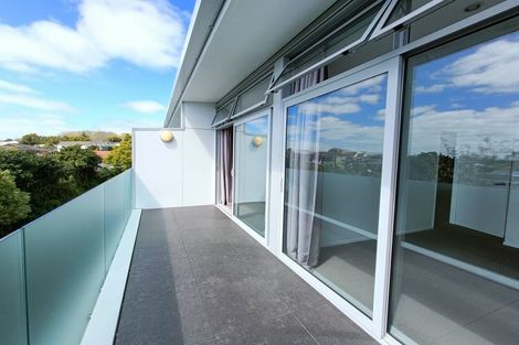 Photo of property in 106/102 Pakuranga Road, Pakuranga, Auckland, 2010