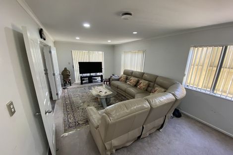 Photo of property in 9 Maxwell Avenue, Papatoetoe, Auckland, 2025