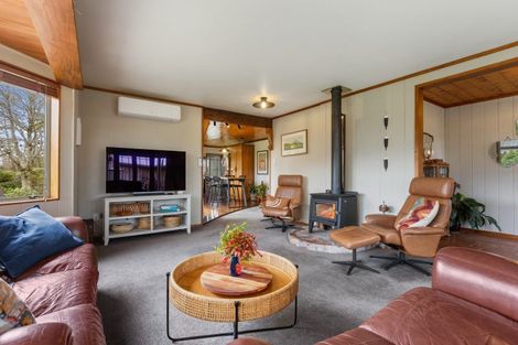 Photo of property in 5 Bosworth Street, Egmont Village, 4372