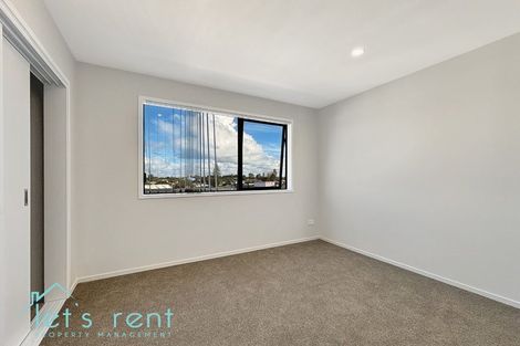 Photo of property in 61 Tima Lane, Mangere Bridge, Auckland, 2022