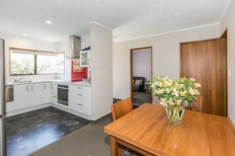 Photo of property in 53d Church Road, Taradale, Napier, 4112
