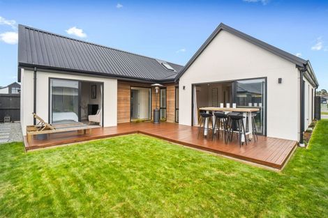 Photo of property in 6 David Buist Crescent, Halswell, Christchurch, 8025