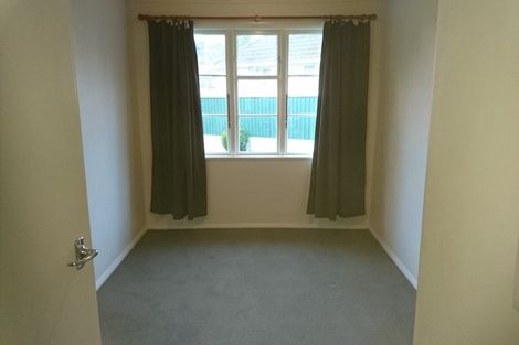 Photo of property in 4 Prouse Crescent, Naenae, Lower Hutt, 5011