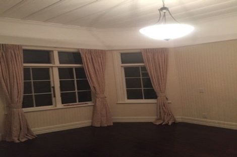 Photo of property in 4 Lake Road, Devonport, Auckland, 0624