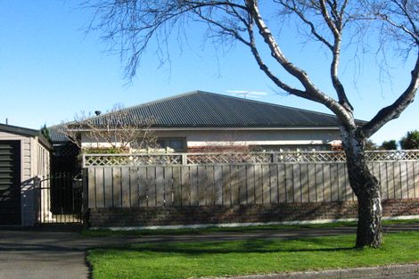 Photo of property in 74 Bamborough Street, Richmond, Invercargill, 9810