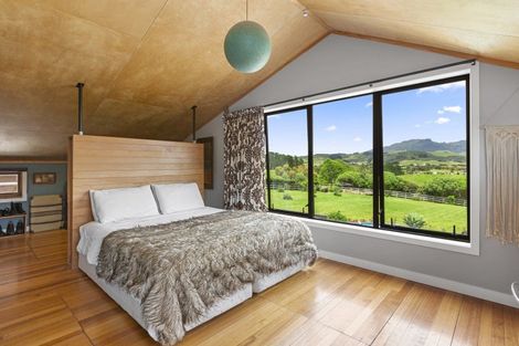 Photo of property in 239 Hills Road, Raglan, 3295