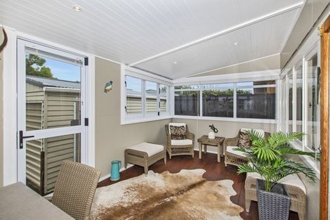 Photo of property in 15 Davies Street, Kensington, Whangarei, 0112