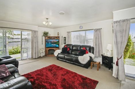 Photo of property in 131a Mangorei Road, Merrilands, New Plymouth, 4312