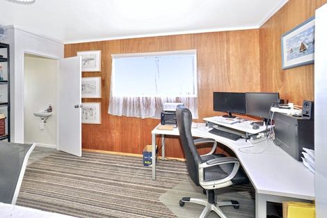 Photo of property in 11 Valley Road, Te Puke, 3119