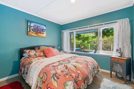 Photo of property in 124 Opouteke Road, Kaihu, 0379