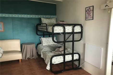 Photo of property in 41 Clifton Road, Haumoana, 4102