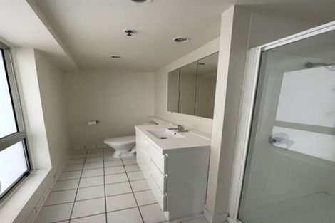 Photo of property in Terrace Heights Apartments, 4e/163 The Terrace, Wellington Central, Wellington, 6011