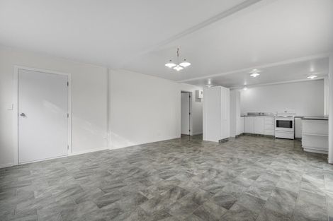 Photo of property in 8 Meander Drive, Welcome Bay, Tauranga, 3112