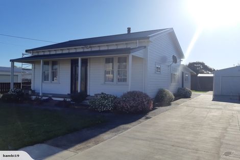 Photo of property in 22 Ross Street, Marton, 4710