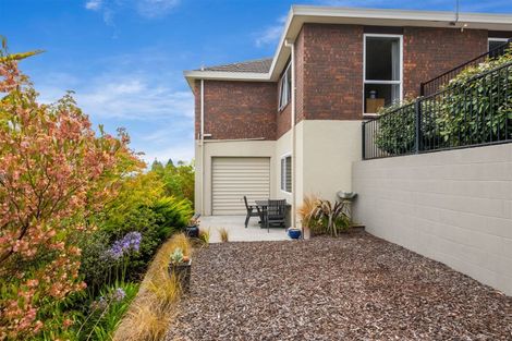 Photo of property in 8a Woodlau Rise, Huntsbury, Christchurch, 8022
