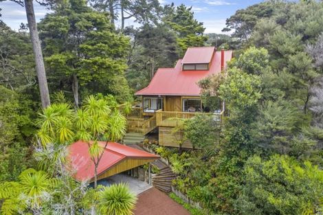 Photo of property in 2 Menear Lane, Hillcrest, Auckland, 0627