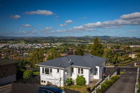 Photo of property in 31a Anzac Road, Pukekohe, 2120