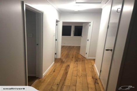 Photo of property in 328 Swanson Road, Henderson, Auckland, 0610