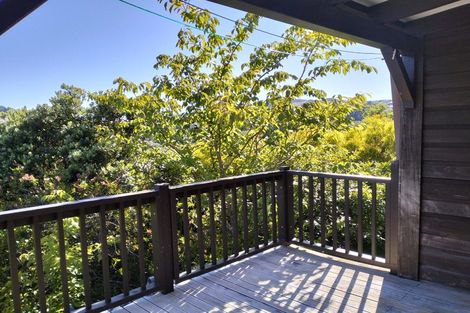 Photo of property in The Triangle, 2/33 Halswater Drive, Churton Park, Wellington, 6037