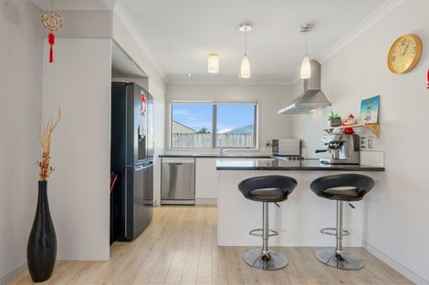 Photo of property in 121 Solomon Street, Brookfield, Tauranga, 3110