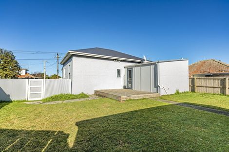 Photo of property in 18 Swiss Avenue, Gonville, Whanganui, 4501