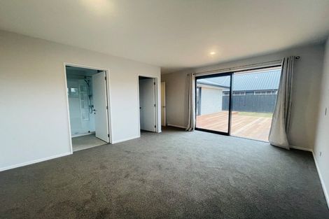 Photo of property in 4 Rusbatch Lane, Belfast, Christchurch, 8051