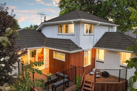 Photo of property in 71 North Parade, Richmond, Christchurch, 8013