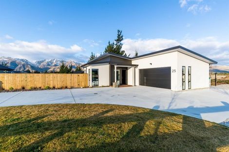 Photo of property in 25 Dingle Street, Lake Hawea, 9382