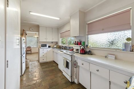 Photo of property in 40 Beach Road, Pahurehure, Papakura, 2113