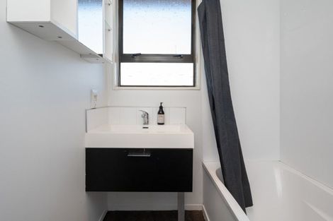 Photo of property in 60a Mclauchlan Street, Springlands, Blenheim, 7201