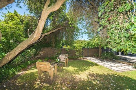 Photo of property in 54 College Street, College Estate, Whanganui, 4500