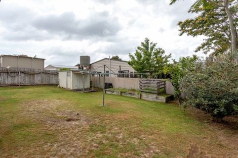 Photo of property in 318 Linton Crescent, Whangamata, 3620