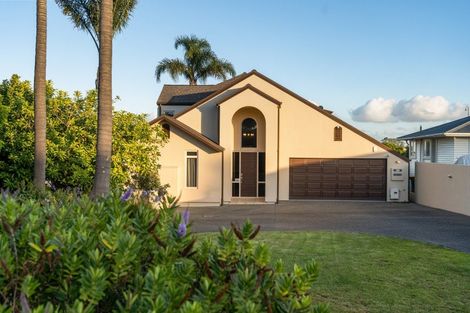 Photo of property in 48 Oxford Street, Te Puke, 3119