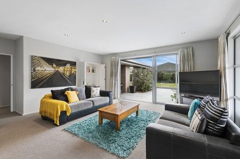 Photo of property in 87 Mcmahon Drive, Aidanfield, Christchurch, 8025