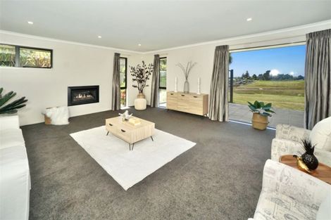 Photo of property in 43 Norm Freeman Drive, Te Puke, 3119