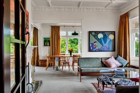 Photo of property in 533 Devon Street West, Blagdon, New Plymouth, 4310