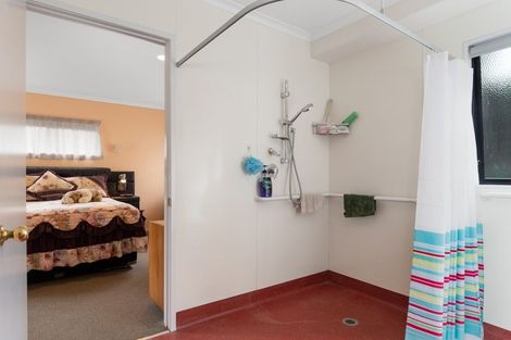 Photo of property in 25 Village Park Drive, Welcome Bay, Tauranga, 3112