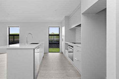 Photo of property in 8 Akakura Terrace, Peacocke, Hamilton, 3206