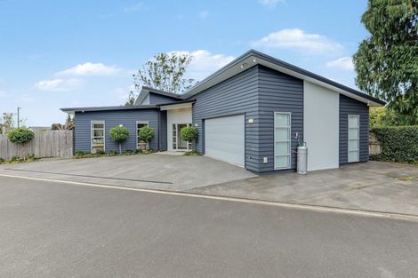 Photo of property in 1 Hass Drive, Ohauiti, Tauranga, 3112