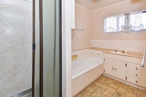 Photo of property in 9 Brynbela Court, Papakura, 2110