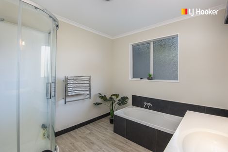 Photo of property in 18 Rutherford Road, Mosgiel, 9092