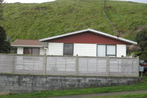 Photo of property in 69 Oranga Street, Westown, New Plymouth, 4310